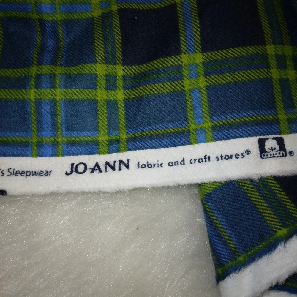 FABRIC Snuggle Flannel for Joann, flannel print, green and blue, 2 yards